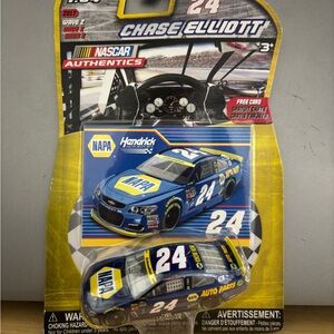 Chase Elliott NASCAR Authentics 1/64 die-cast car
